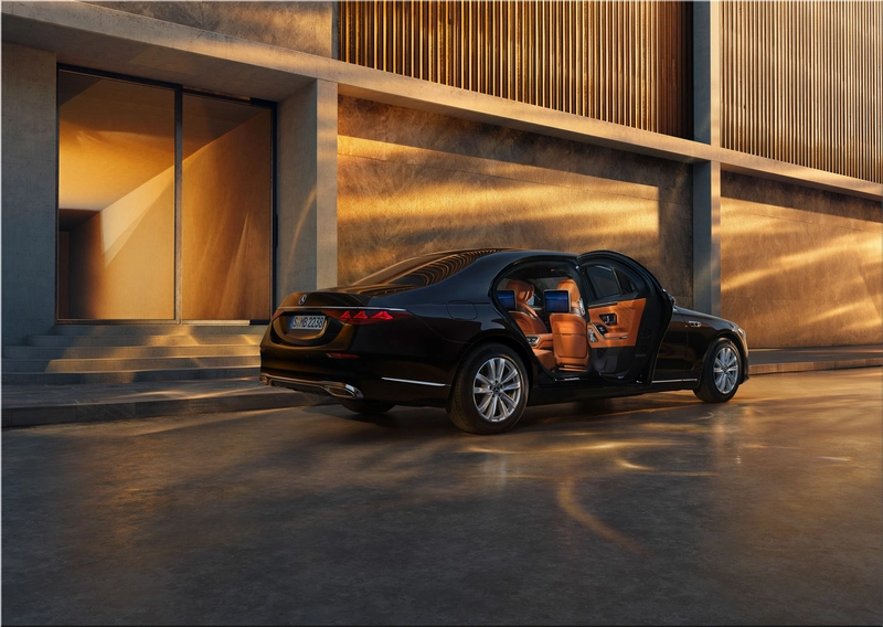 Mercedes-Benz S-Class 2026