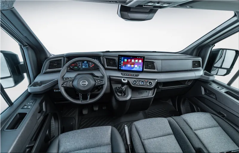 2025 Nissan Interstar