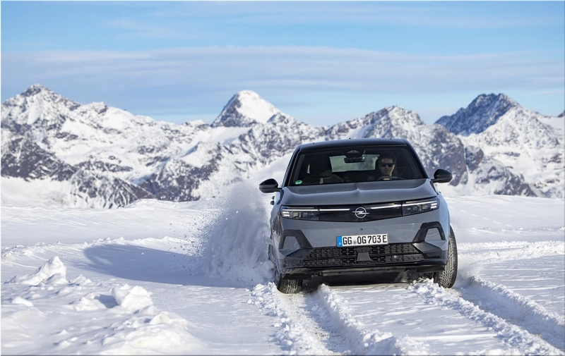 Opel Grandland Electric AWD