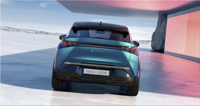 Peugeot E-3008