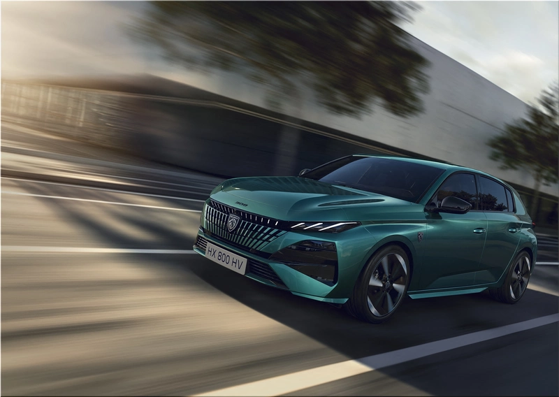 Peugeot E-308