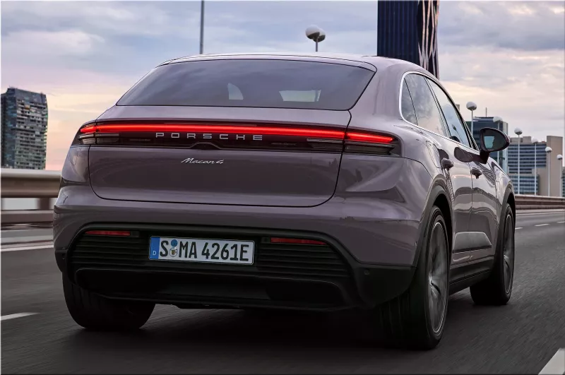 Porsche Macan 4