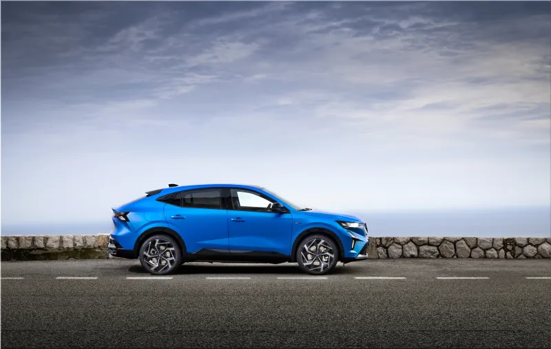 Renault Rafale E-Tech 4x4