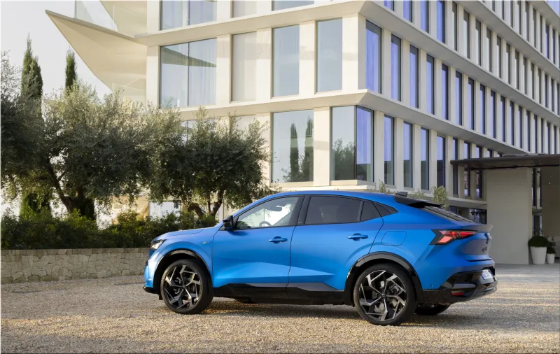 Renault Rafale E-Tech 4x4