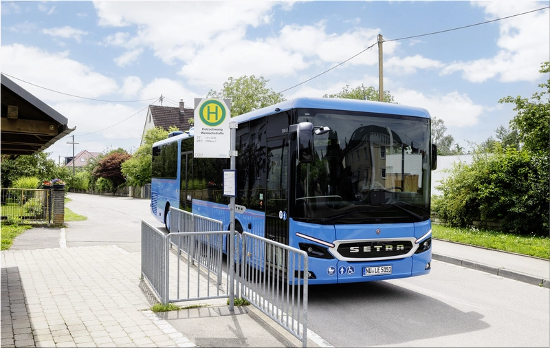 Setra S 515 LE bus
