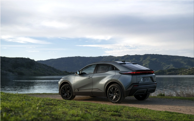 Toyota C-HR EV 2026