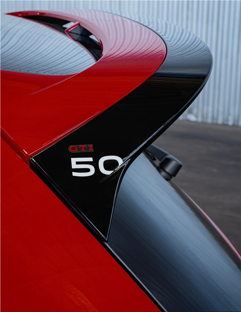 VW Golf GTI Edition 50