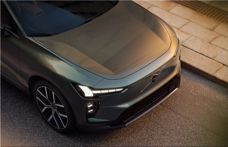 2026 Volvo EX60