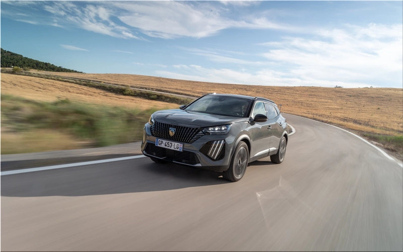 PEUGEOT 2008
