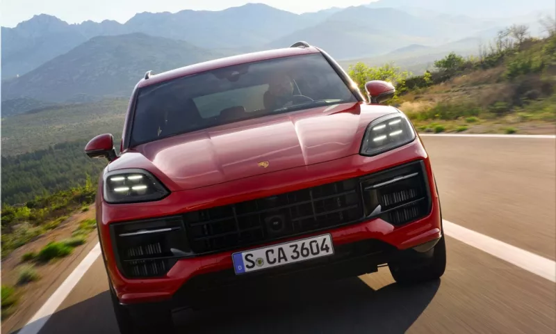 2024 Porsche Cayenne GTS