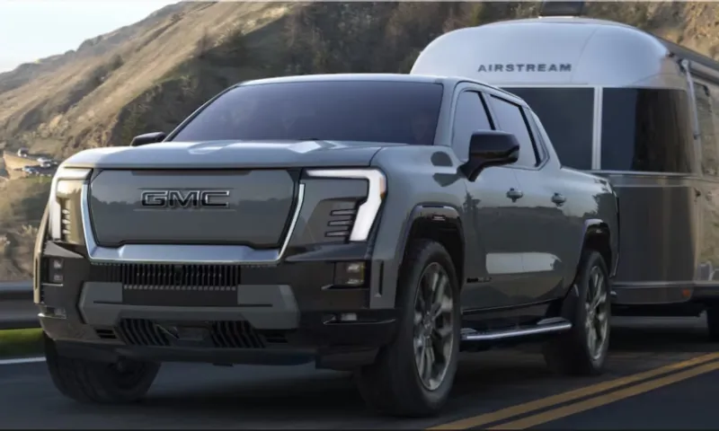 2025 GMC Sierra EV Denali