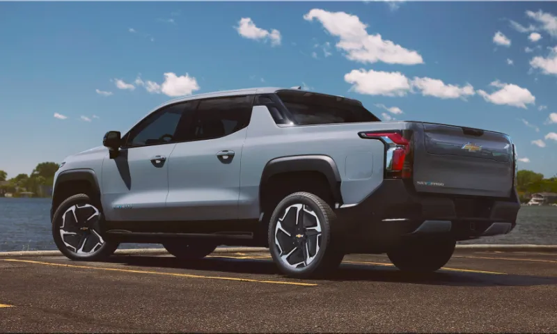 2025 Chevrolet Silverado EV
