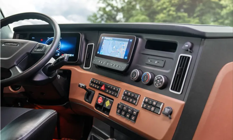 2025 Freightliner Cascadia