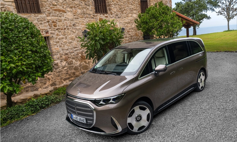Mercedes-Benz VLE 300 electric van