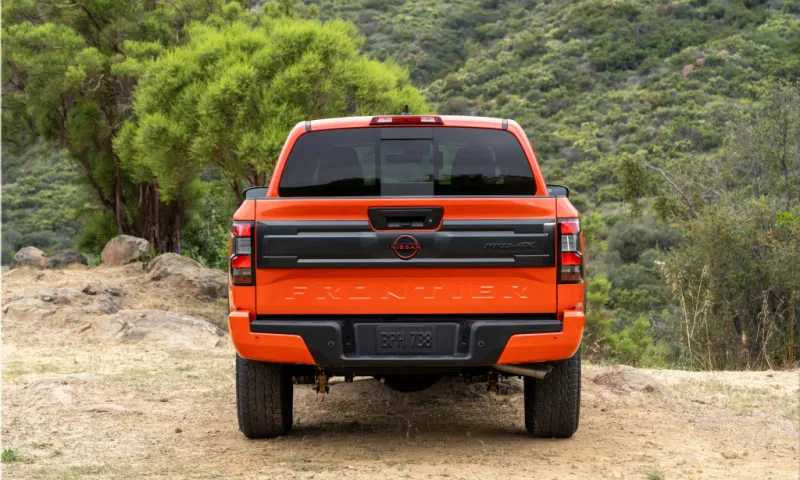 2025 Nissan Frontier