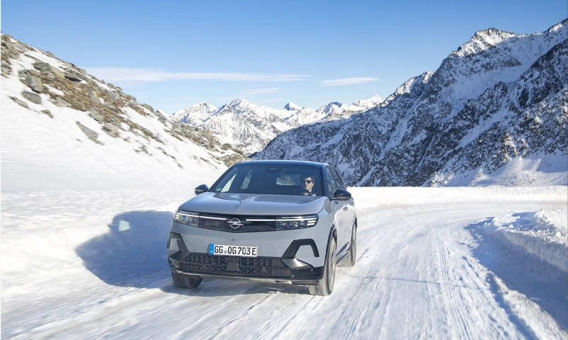 Opel Grandland Electric AWD