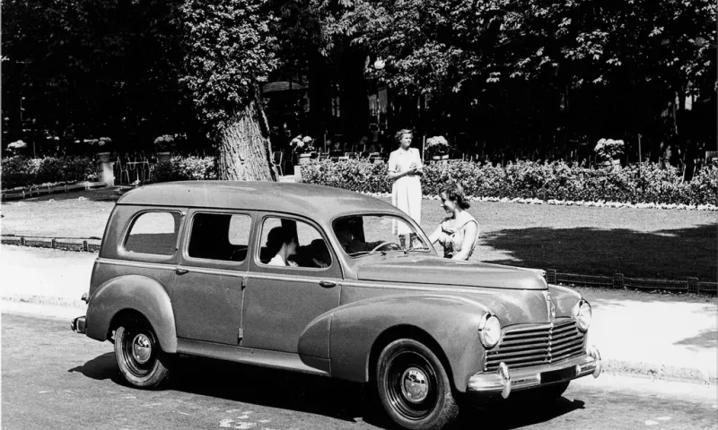 Peugeot 203