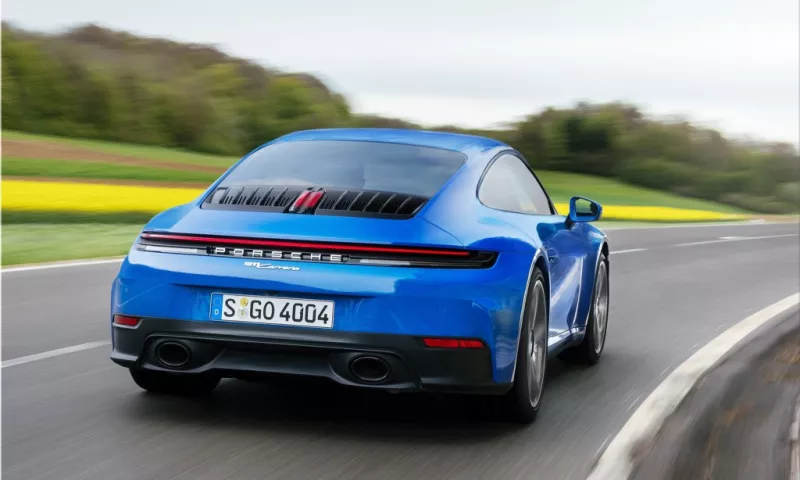 Porsche 911 Carrera