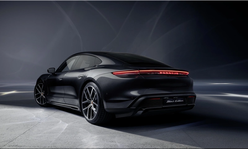 Porsche Taycan Black Edition
