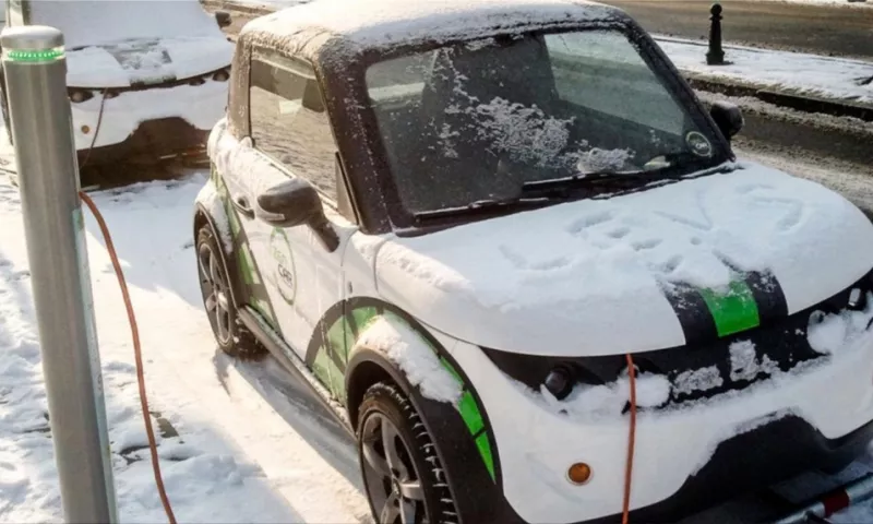 Electric Car in Cold Weather