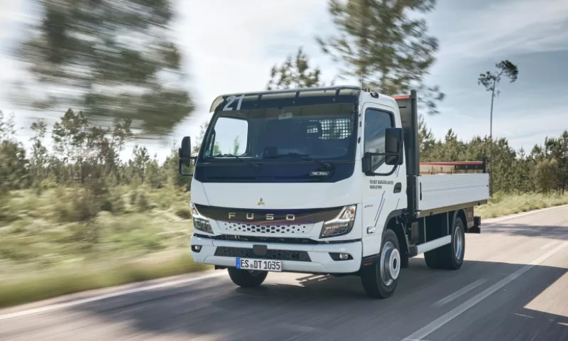 FUSO Canter