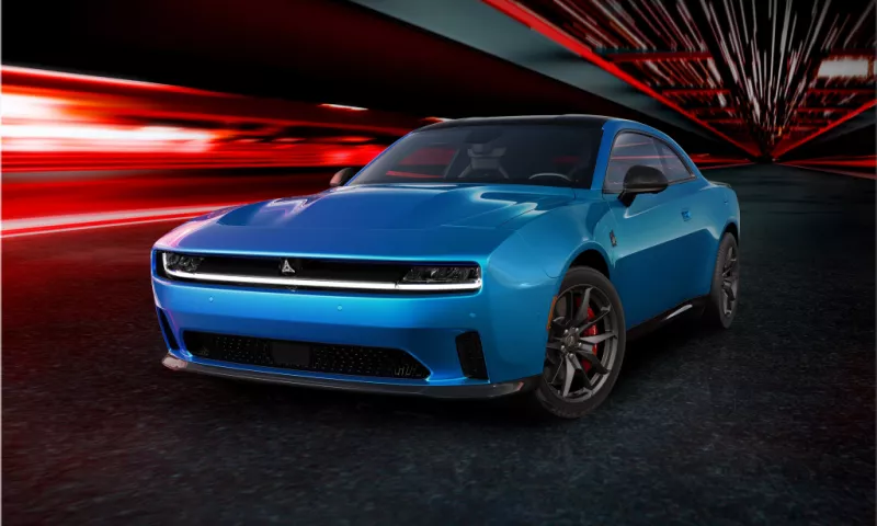 The Dodge Charger Daytona: A Two-Door Electric Muscle Car with Hellcat Performance