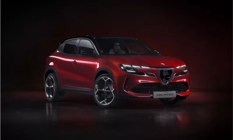 2025 Alfa Romeo Junior Veloce
