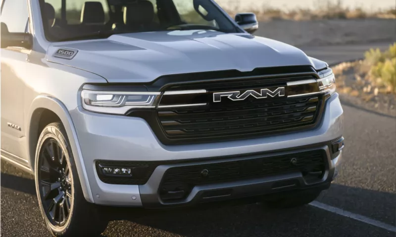 2025 Ram 1500 Drops Hemi V-8 for New Hurricane Twin-Turbo Six