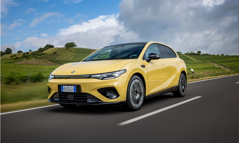 2027 Leapmotor B05 electric hatchback