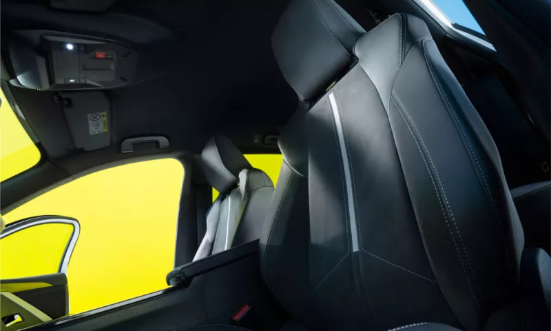 AGR ergonomic seats for the new Opel Astra, Crossland, and Grandland