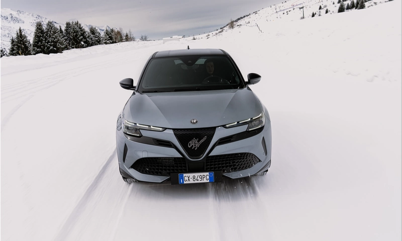 Alfa Romeo Junior 2026: Pricing, Powertrains, and Key Updates