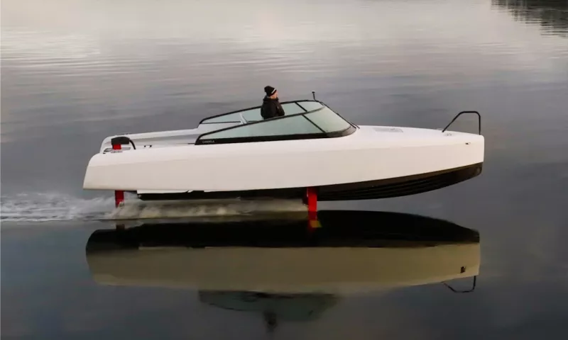 Candela C-8 electric boat