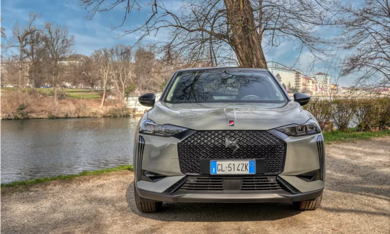 DS 3 E-TENSE: A Parisian Escape in the Heart of Turin