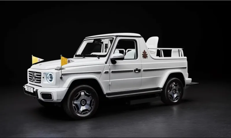 Electric Popemobile Mercedes