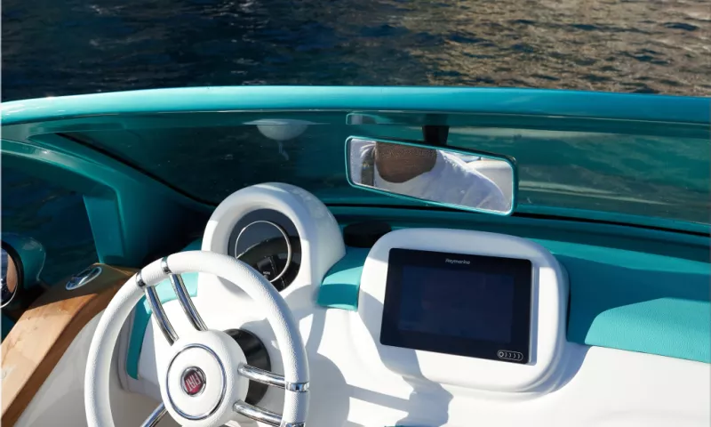 Fiat 500 Off-Shore boat