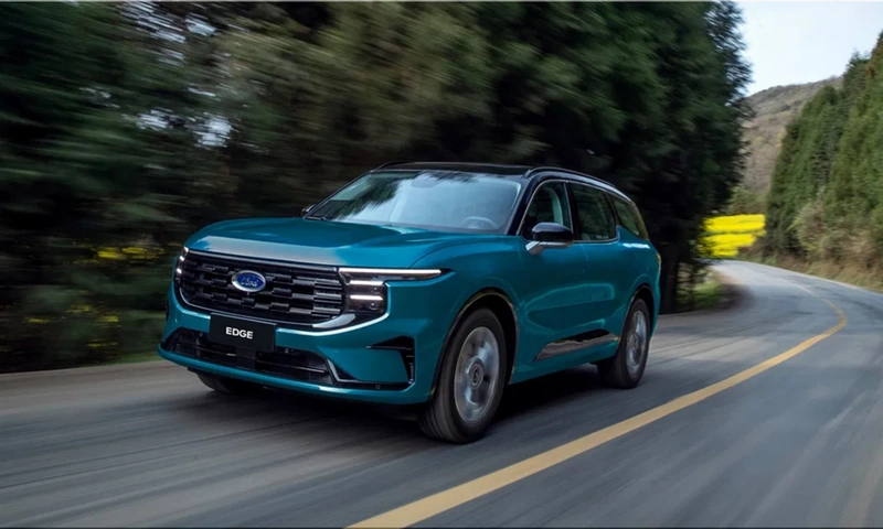 Ford Edge Hybrid 2026
