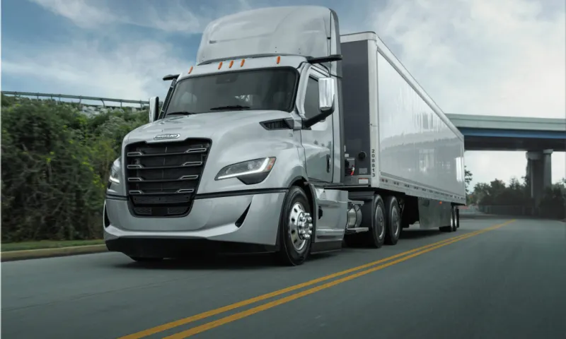 2025 Freightliner Cascadia: A Fuel-Efficient Truck for North America