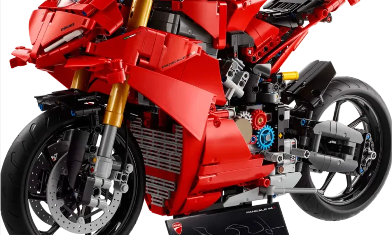 LEGO Ducati Panigale V4 S