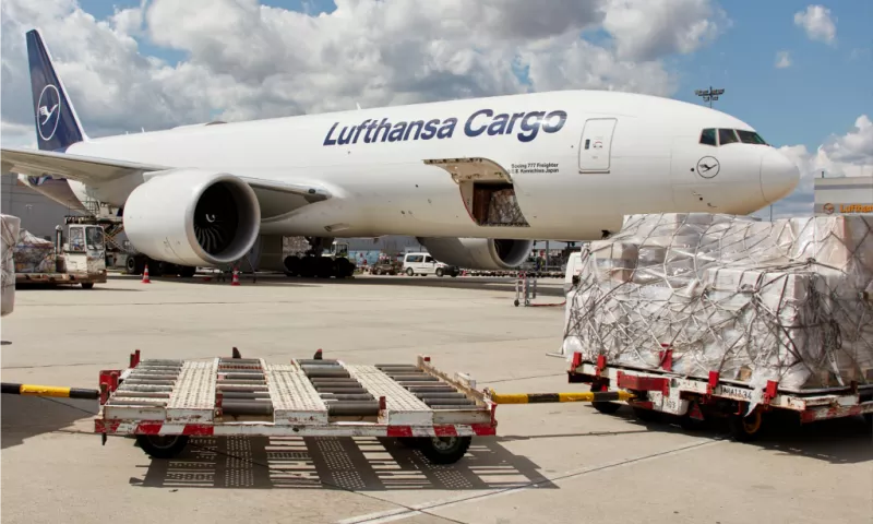 Lufthansa Cargo record results: A success story of sustainable logistics and digital services