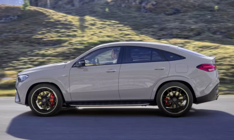 The Mercedes-AMG GLE 53: A plug-in hybrid SUV with a sporty edge