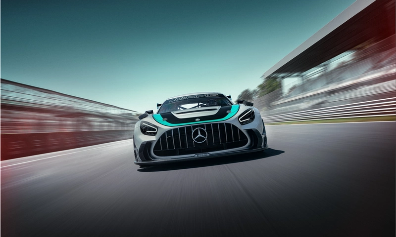 Mercedes-AMG GT2 Edition W16: 818 hp F1-tech track car