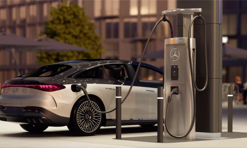 Mercedes-Benz global charging network