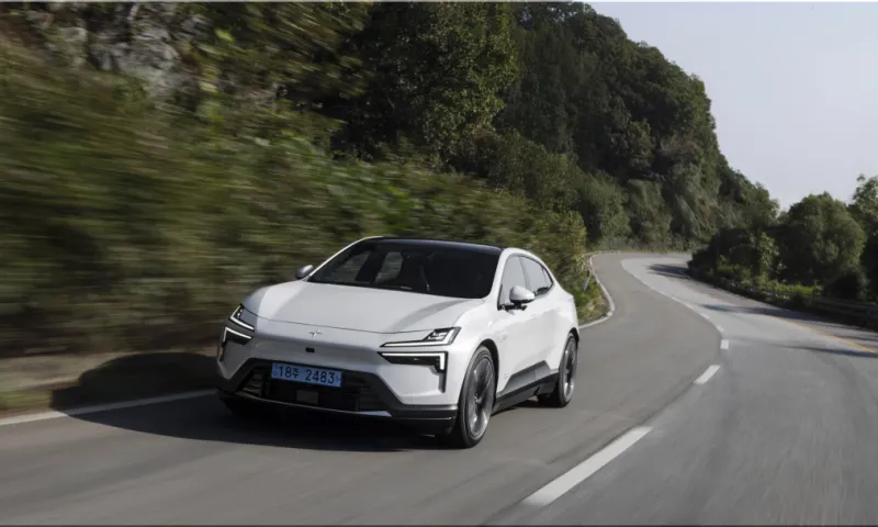 Polestar 4