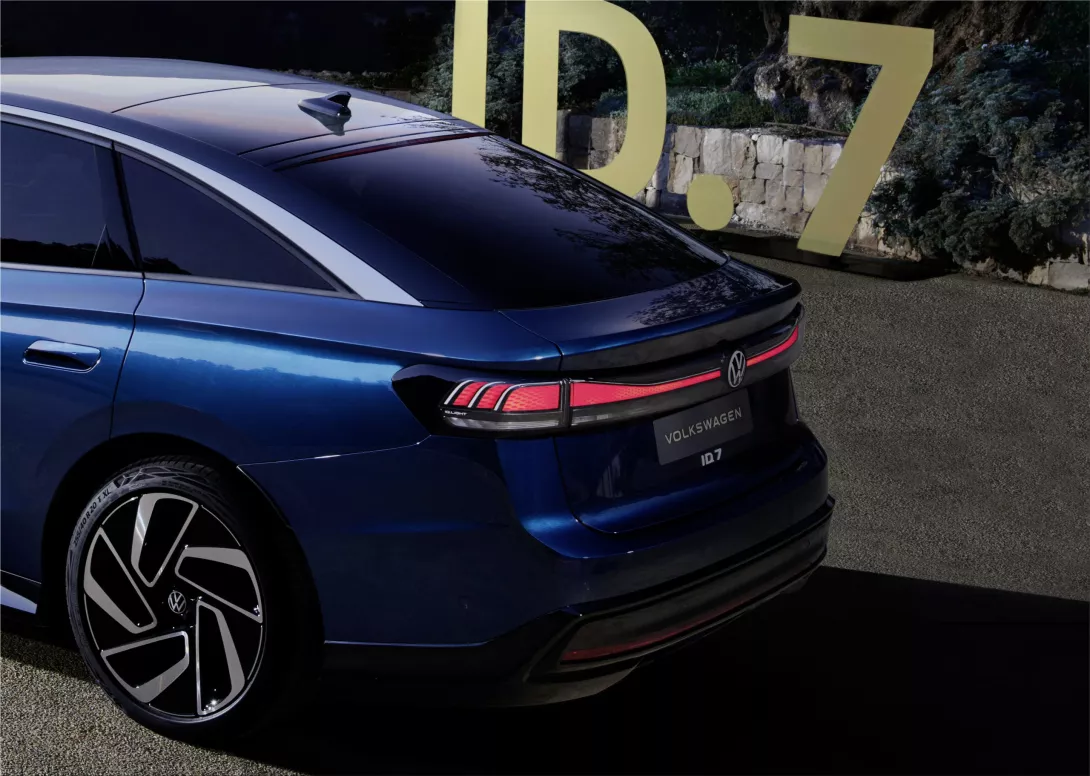 2023 Volkswagen ID.7 GTX