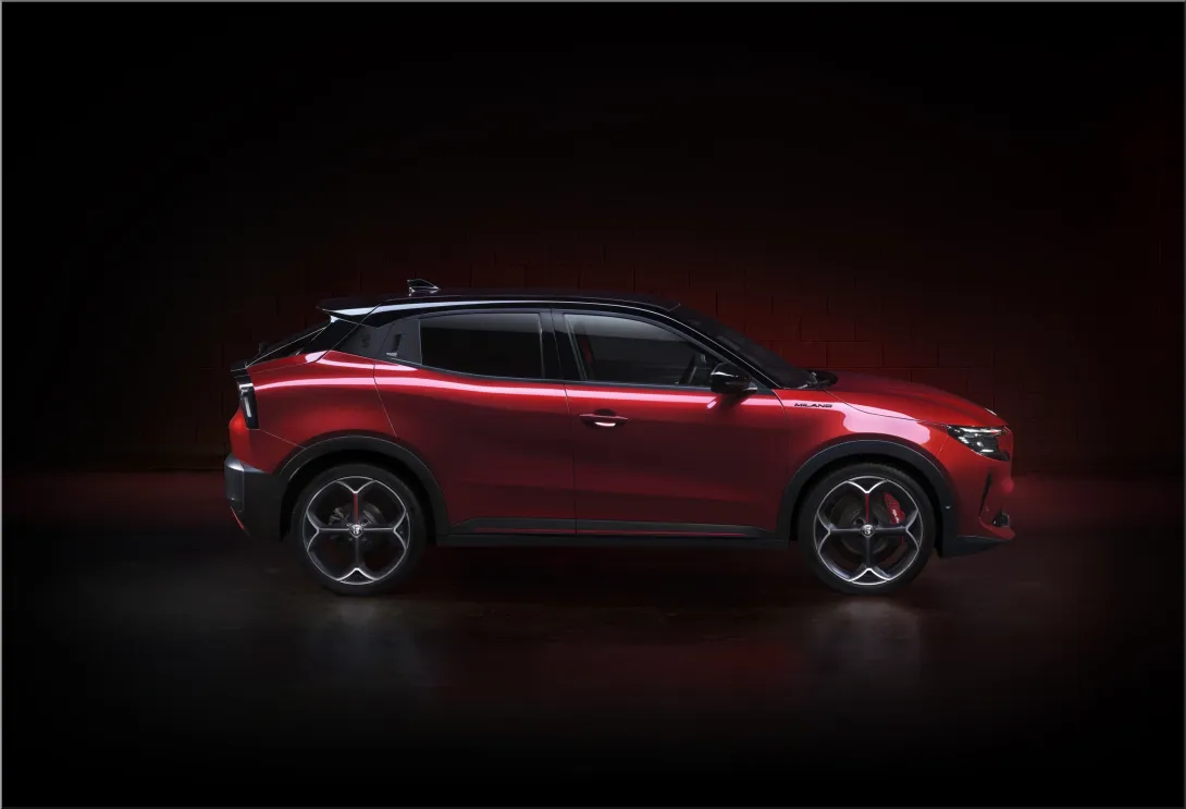 Alfa Romeo Junior Ibrida