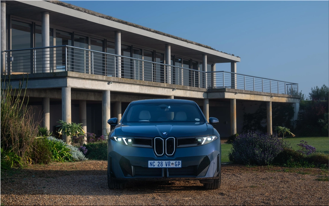 BMW iX3 50 xDrive