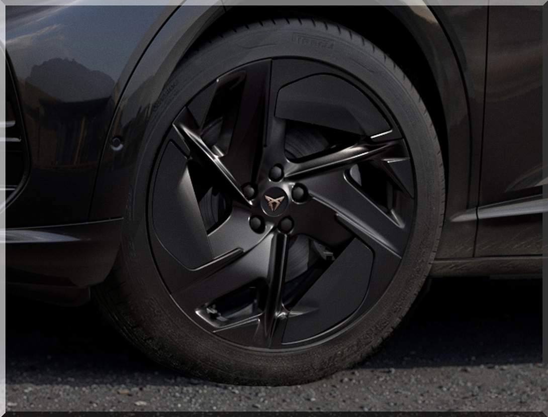 CUPRA Tavascan Black Edition