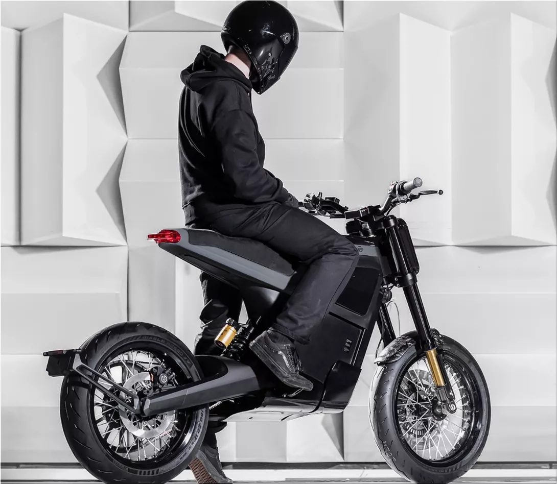 DAB 1a, a Gearless Electric Motorcycle