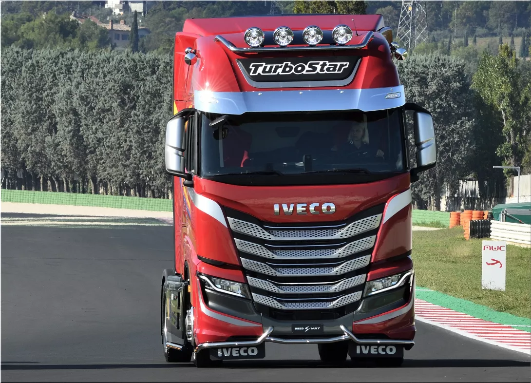 Iveco S-WAY Turbostar Special Edition