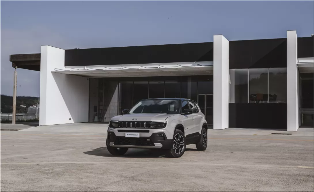 The Jeep Avenger 4xe Combines Electric, Hybrid, and Four-Wheel Drive Power